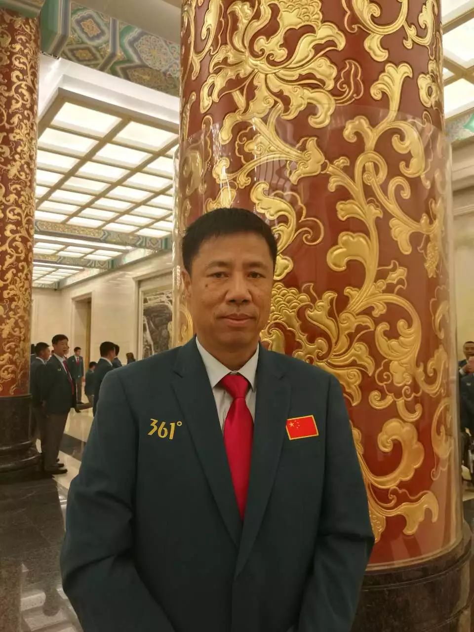世界冠军教你游泳_游泳世界冠军_游泳冠军第一人