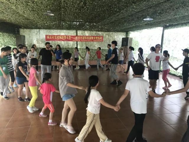 广州击剑馆_广州击剑课程费用多少_广州少儿击剑技巧培训