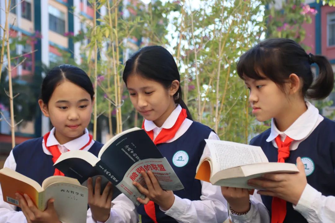 广州击剑_广州少儿击剑技巧培训_广州击剑馆