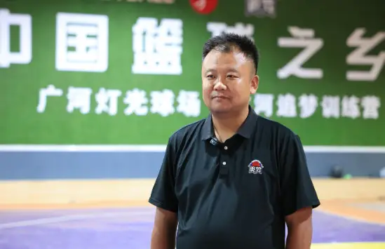 广河县篮球队_广河县一中篮球冠军是谁_广河县篮球运动员