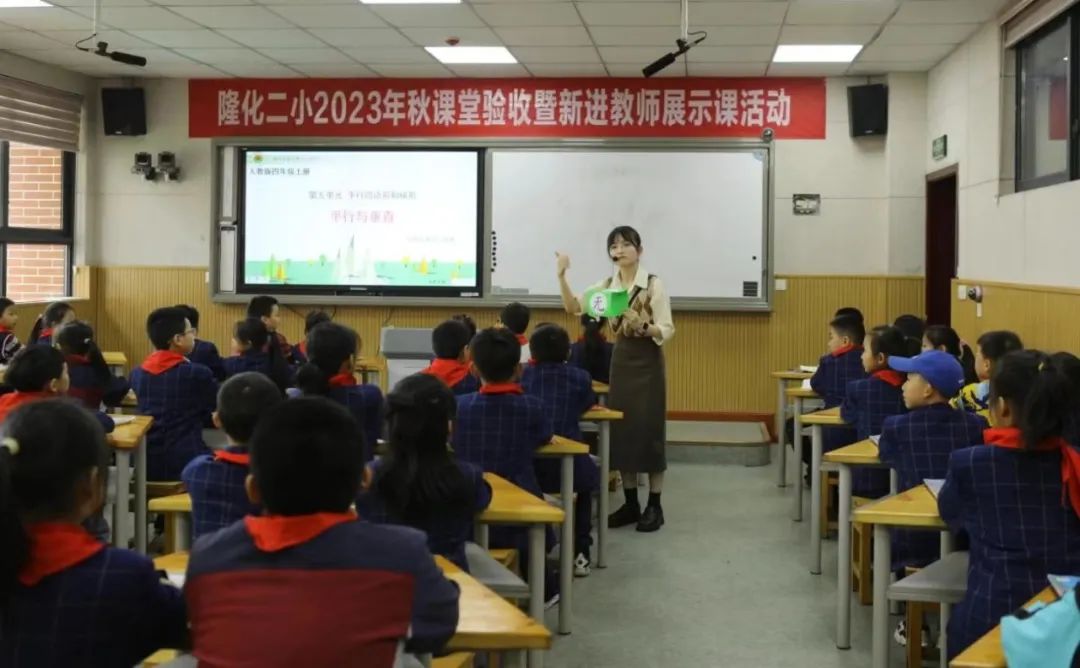 高中运动会方阵入场解说词_高中运动会方队30秒_高中运动会方队入场词