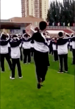 学生广播体操中文版_学校体操广播_体操广播中文版学生舞蹈视频
