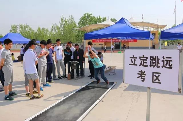 什么是收腹运动有氧操_收腹有氧运动视频_有氧收腹健身操视频