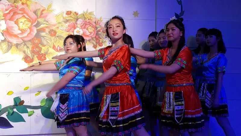 广播体操学生_体操广播中文版学生视频_学生广播体操中文版
