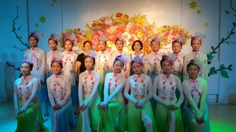 体操广播中文版学生视频_广播体操学生_学生广播体操中文版