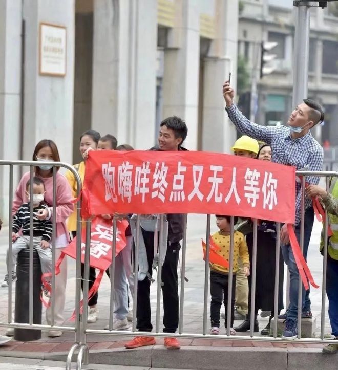 马拉松顶级赛事_知名马拉松_国内顶级马拉松