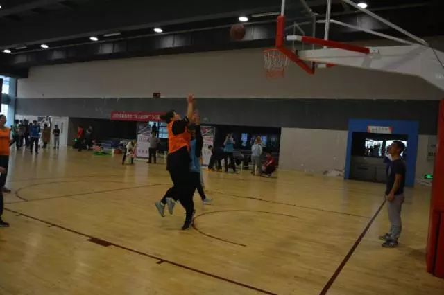 北京篮球3v3争霸赛规则_篮球争霸赛规则北京3v3比赛_北京3v3篮球赛报名