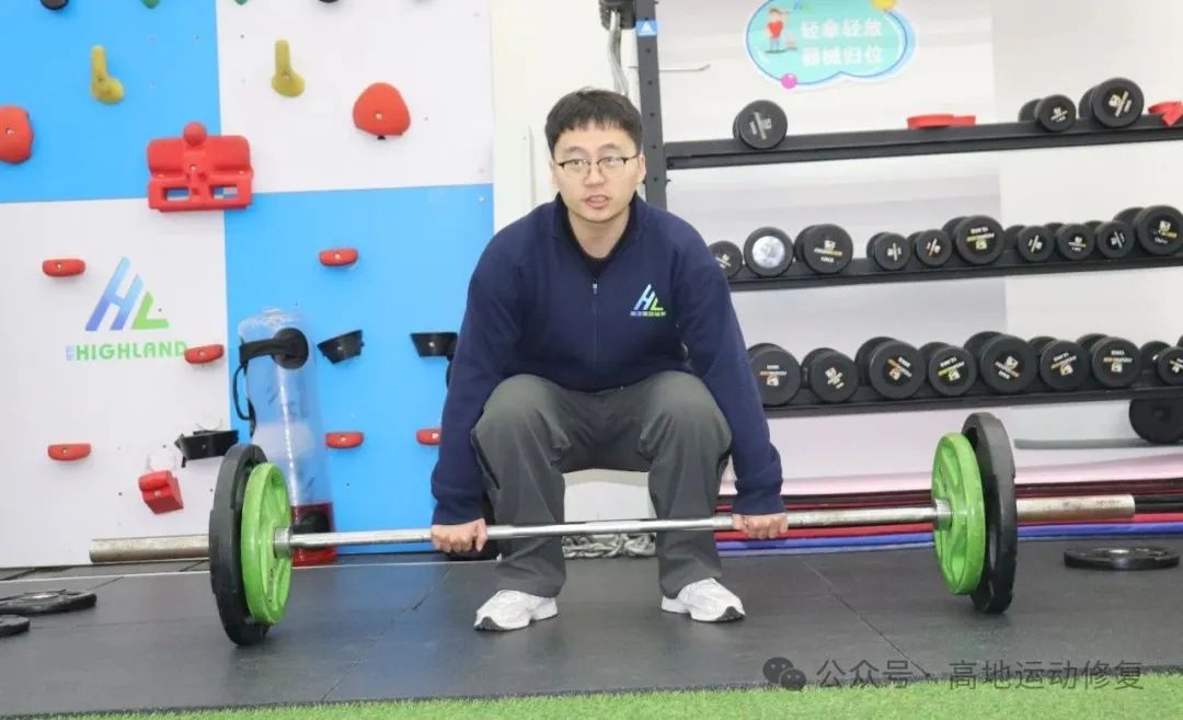 离心运动怎么理解_离心运动是什么_离心运动定义