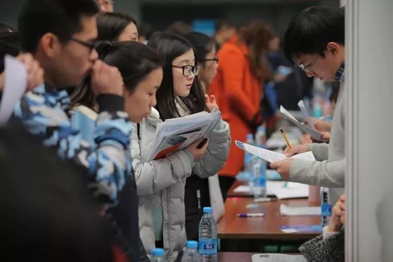 香港家庭一个月开销_香港普通家庭开支_香港家庭日常日常开销多少