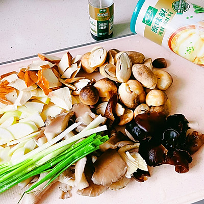 营养素食菜谱_营养素餐菜谱_素食营养餐餐谱