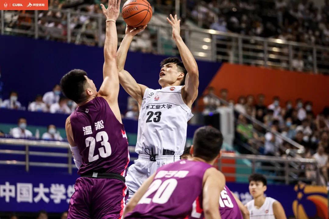 广东男篮留下夺冠功臣_广东省男子篮球联赛冠军_广东中运会男子篮球冠军