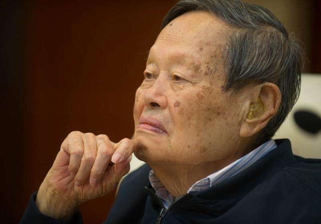 亚健康和健康的原则_简单阐述亚健康的概念及特点_健康亚健康的概念
