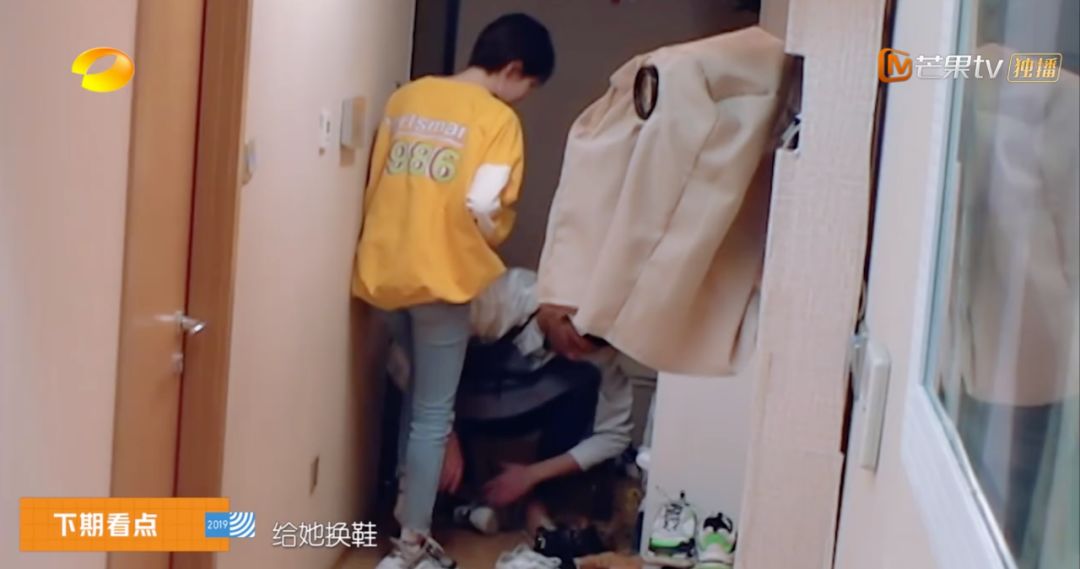游泳冠军是谁拿金牌的_谁原来不是游泳冠军_游泳冠军是什么意思