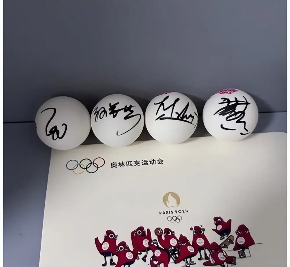 足球人物历史地位排名榜_足球个人历史排名_历史足球人物实力排名