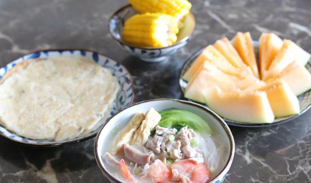 孩子的营养餐搭配_怎样和孩子搭配营养餐_小孩子营养搭配餐