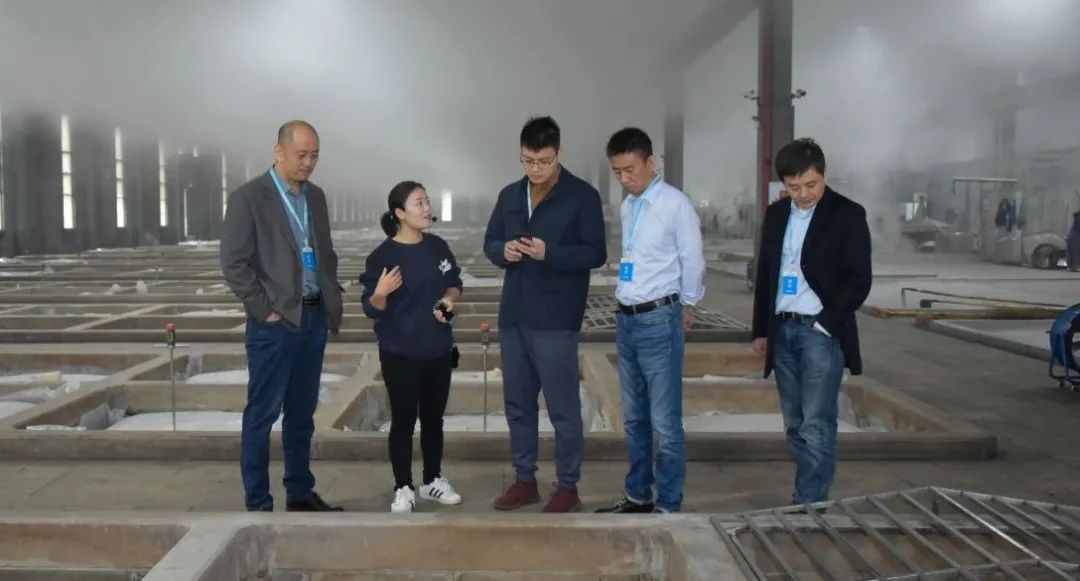 篮球怎么选适合自己的位置_篮球位置需要条件_篮球如何无球选位打球技巧