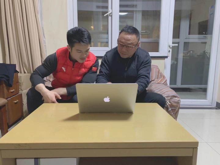 生物举重冠军名单_举重冠军进icu_生物举重冠军