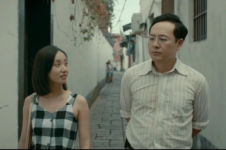抓篮球技巧女生怎么夸她_夸篮球女孩子的话_篮球怎么夸